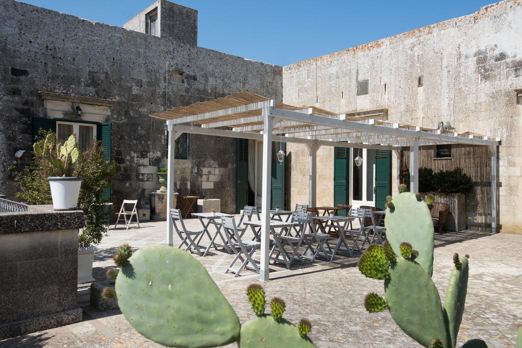 Palazzo Scarciglia - Dimora D'Epoca Bed & Breakfast Minervino di Lecce Exterior photo